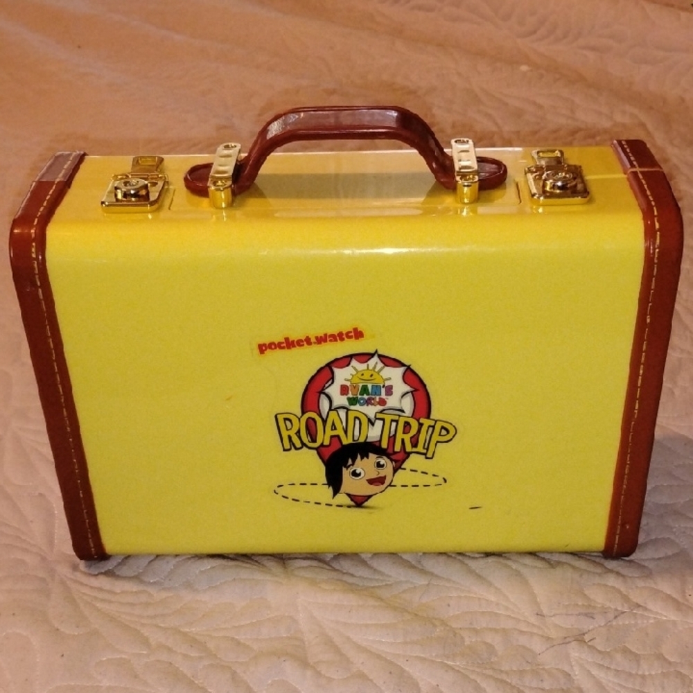 Bonkers - Ryan's World Road Trip Yellow & Brown Travel Case